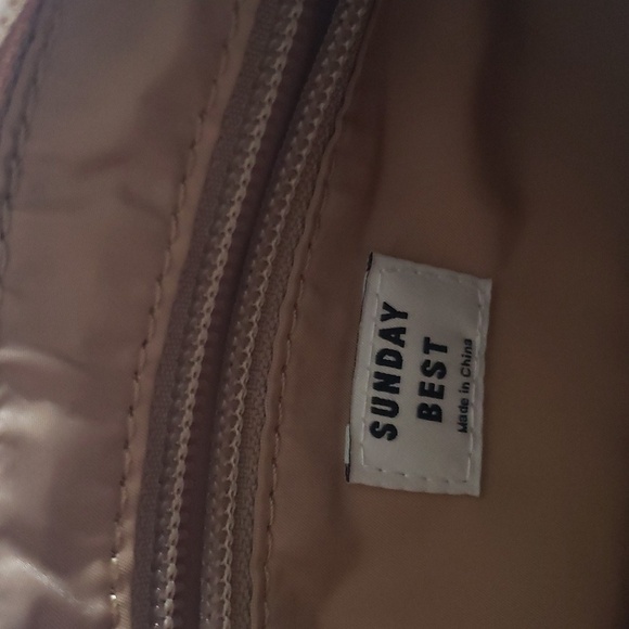 Aritzia Sunday Best goldie bag - Picture 2 of 3